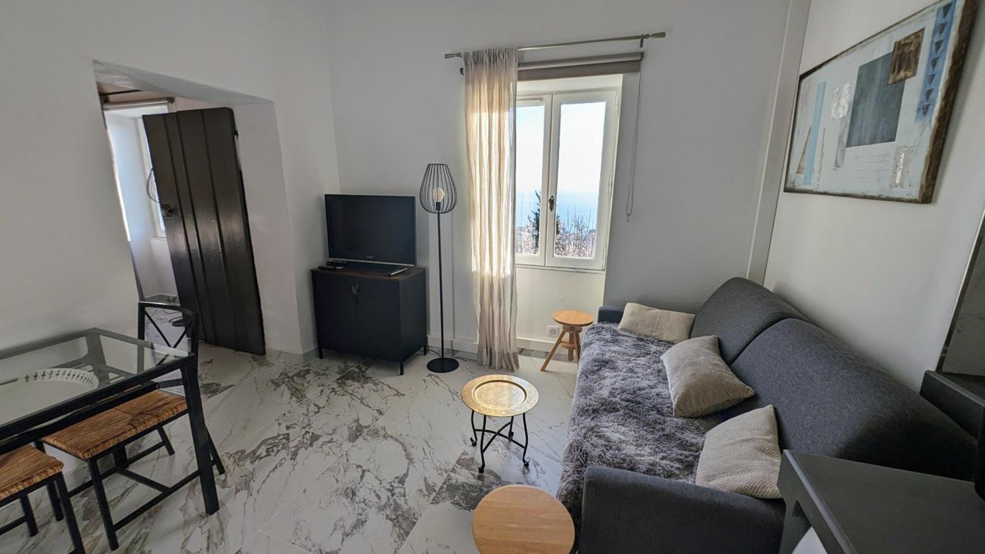 Le Mas D'Angeline, Vue Mer, Jardin Commun, Parking, Voiture Requise, 10 Min En Voiture De Monaco, Route Etroite, Pente Raide, Croisement Limite, Sea View, Shared Garden, Parking, Car Required, 10 Min Drive From Monaco, Narrow Steep Road, Limited Pass Beausoleil Eksteriør billede
