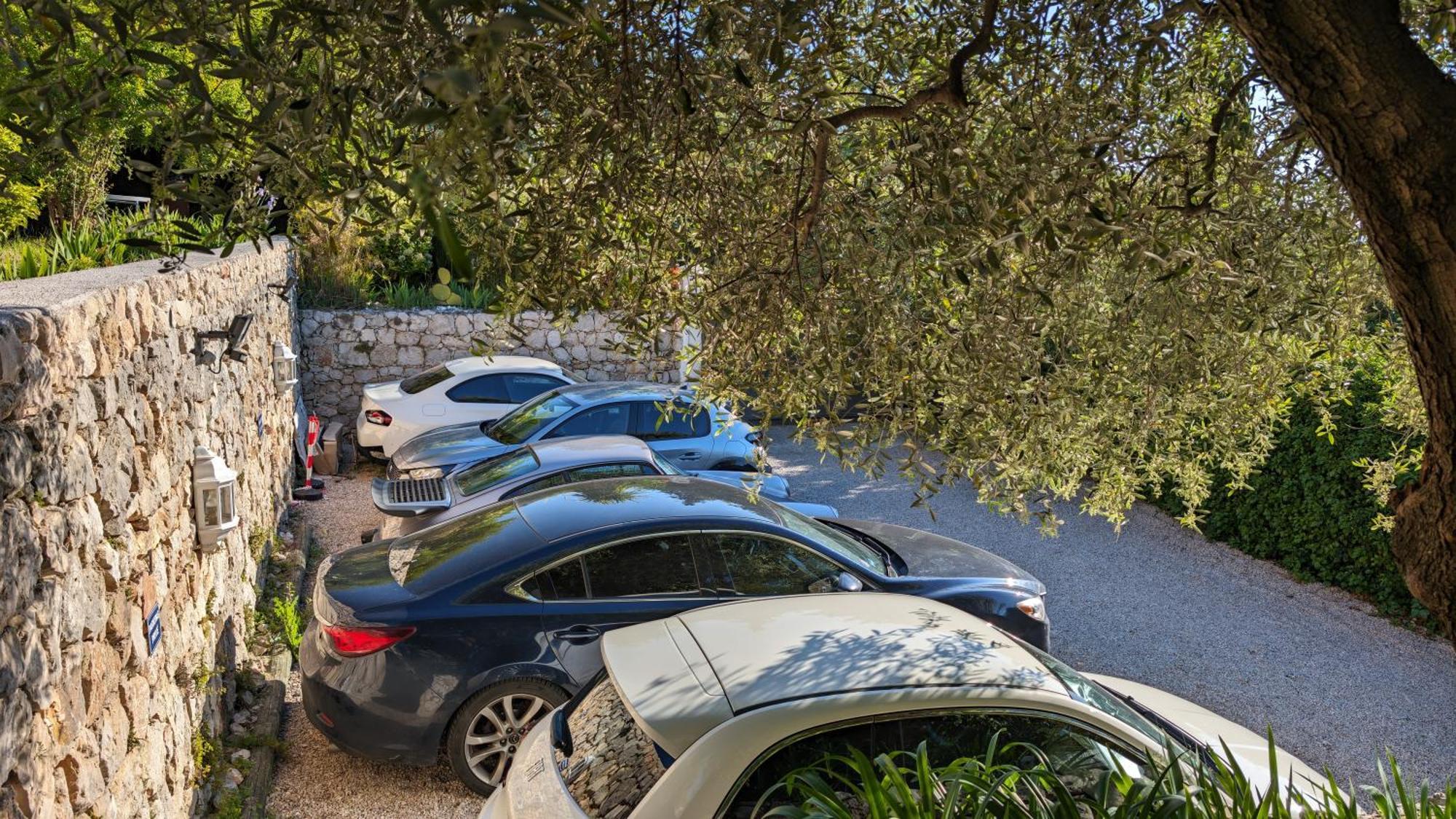 Le Mas D'Angeline, Vue Mer, Jardin Commun, Parking, Voiture Requise, 10 Min En Voiture De Monaco, Route Etroite, Pente Raide, Croisement Limite, Sea View, Shared Garden, Parking, Car Required, 10 Min Drive From Monaco, Narrow Steep Road, Limited Pass Beausoleil Eksteriør billede