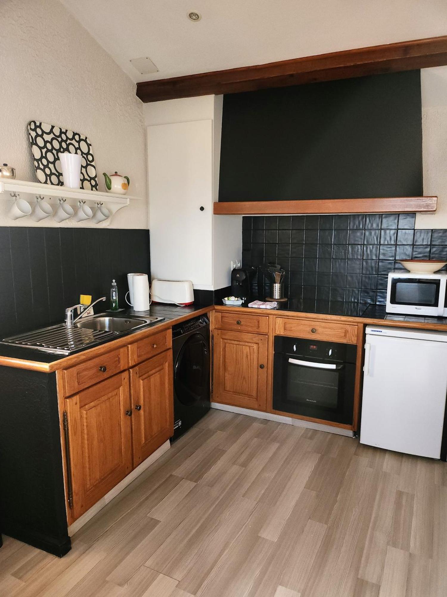Le Mas D'Angeline, Vue Mer, Jardin Commun, Parking, Voiture Requise, 10 Min En Voiture De Monaco, Route Etroite, Pente Raide, Croisement Limite, Sea View, Shared Garden, Parking, Car Required, 10 Min Drive From Monaco, Narrow Steep Road, Limited Pass Beausoleil Eksteriør billede